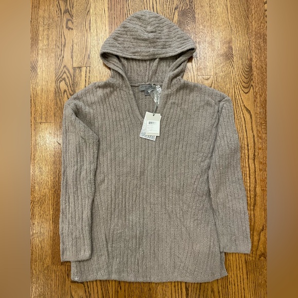 NWT Barefoot Dreams Hoodie and Shorts Ribbed Lounge Set in Beach Rock - Size XS - Picture 4 of 9